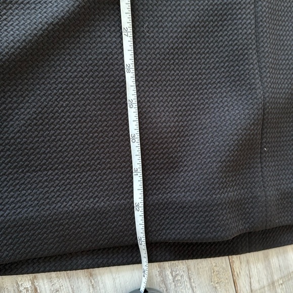 Petite Lace-Trim Shift Dress - Picture 11 of 11